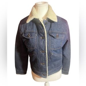 Vintage Gap 2021 denim trucker jacket Sherpa lined size small
